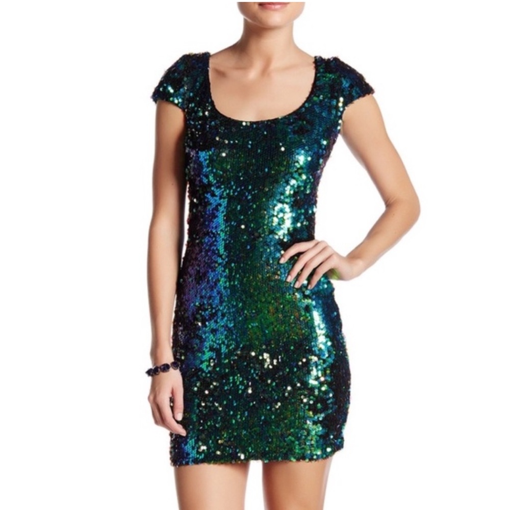 Dress The Population Sequin Mini Dress size S